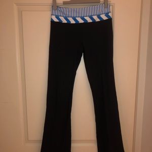 LuluLemon Size 6 Tall Yoga Pants